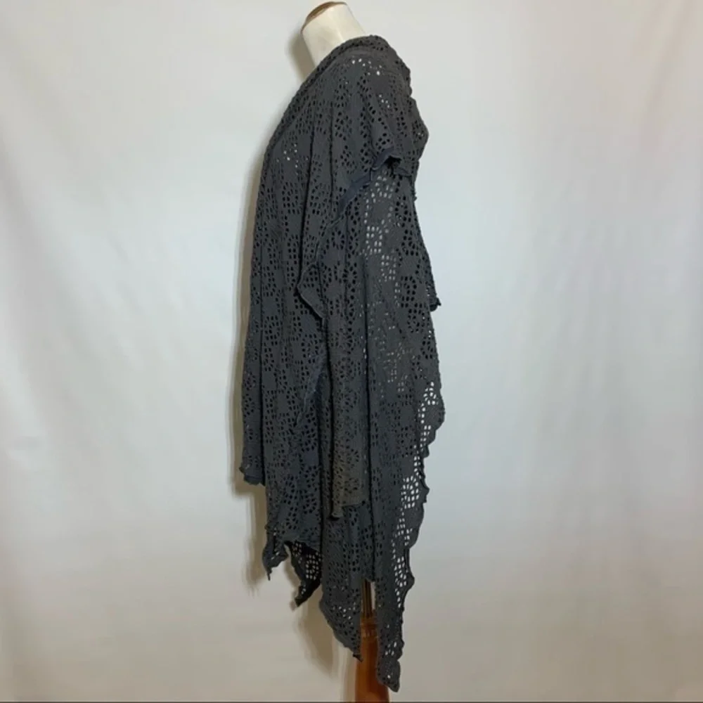 Free People • FP Beach Flume Waterfall Geo Cutout Shawl Collar Cardigan Gray S